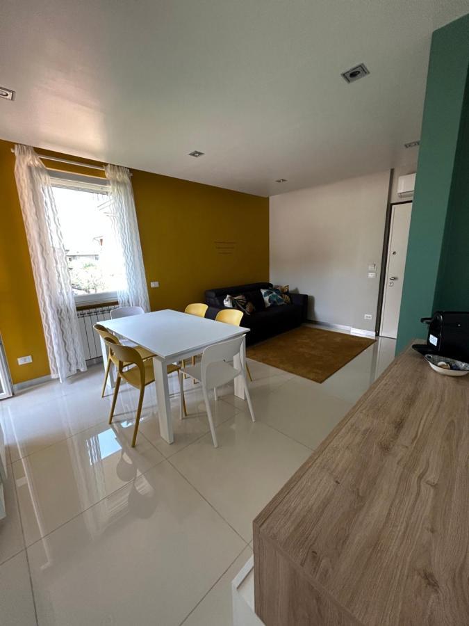 Appartamento Chloe Sirmione Kültér fotó