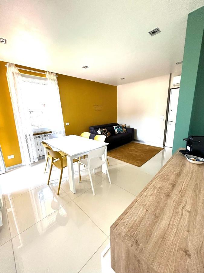 Appartamento Chloe Sirmione Kültér fotó